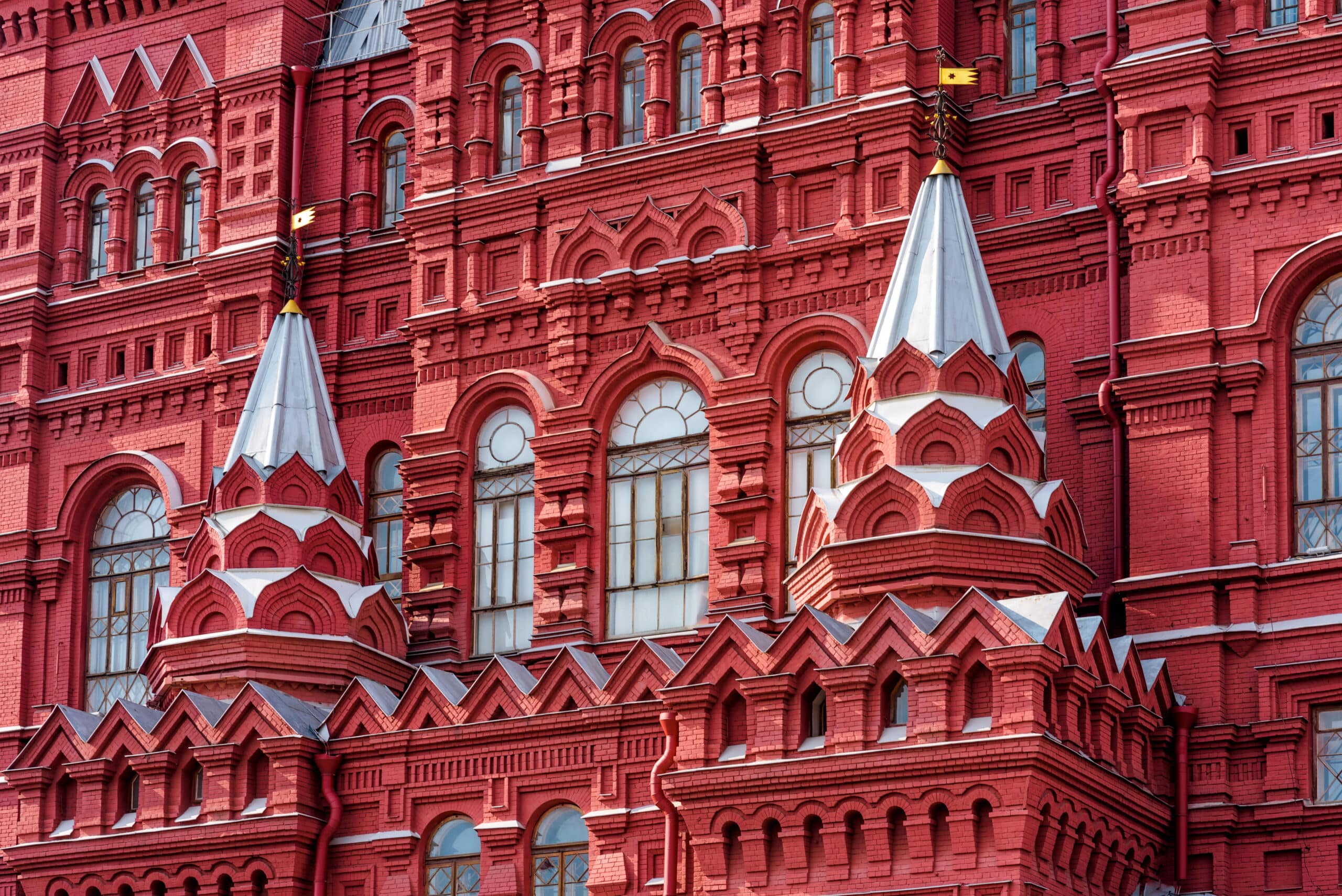 Arquitetura russa state historical museum moscow scaled - ArqStyle